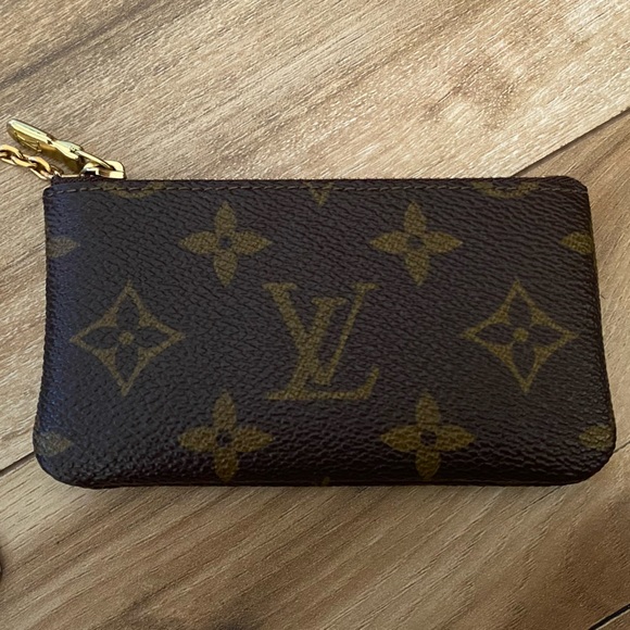 Sold - Picture 2 of 11